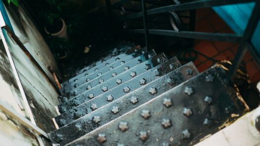 Adhesive Stair Treads Lose Grip Where Wood Grain Runs Parallel