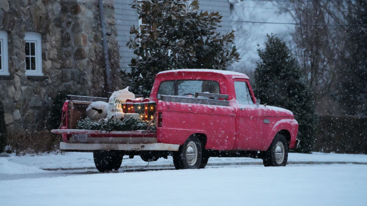 Tonneau Covers Leak Because Truck Beds Aren't Flat