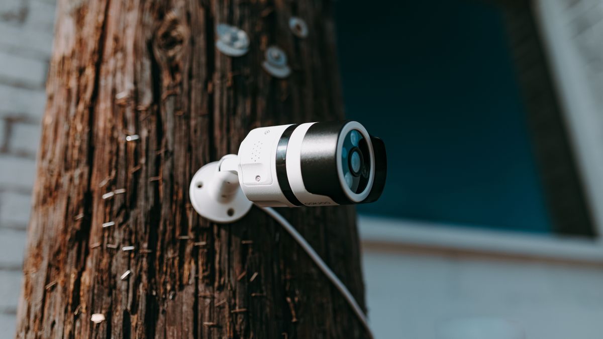 Bullet Cameras Can't See Width and Distance Equally